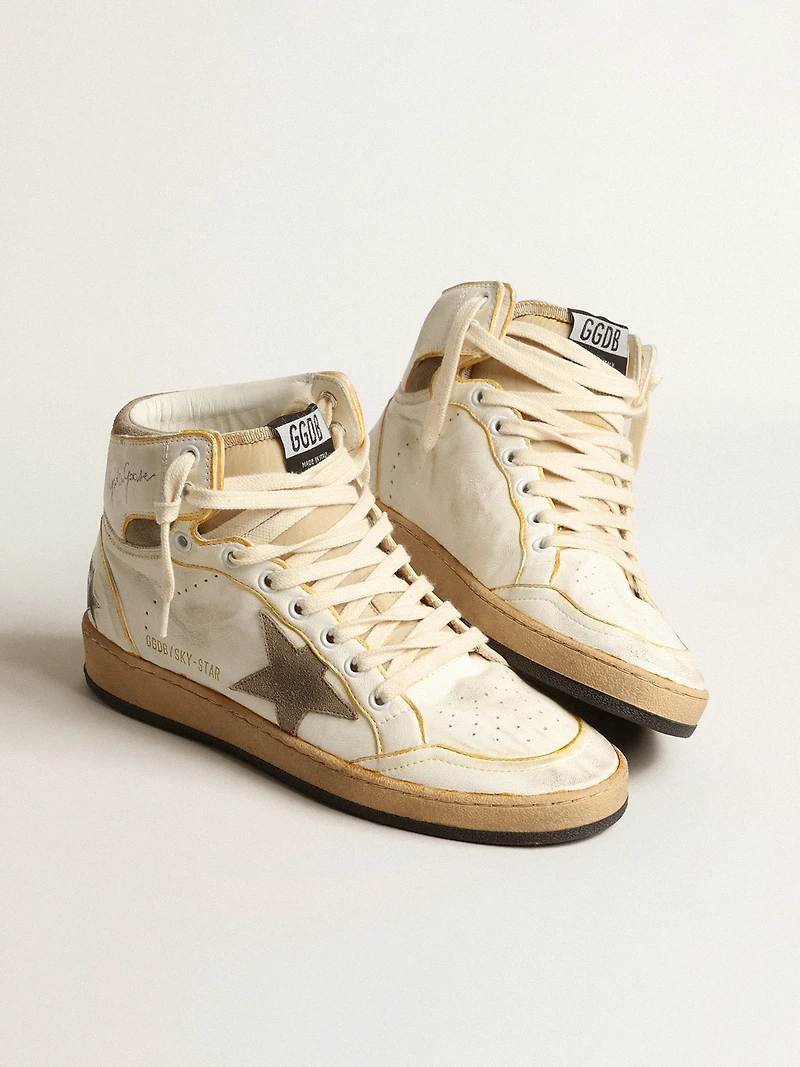 Men’s Sky-Star white nappa leather with dove-gray suede star