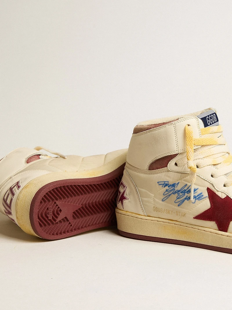 Sky-Star beige nylon and nappa with pomegranate suede star