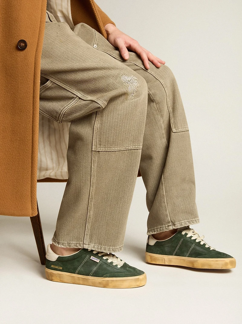 Soul Star in green suede with milk-white leather heel tab