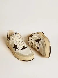 Men’s Forty2 with black star and leather heel tab