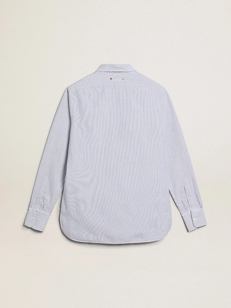 Men's shirt with narrow stripes