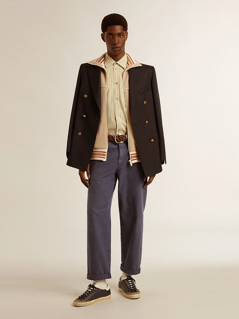 Men's chinos blue with a lived-in effect