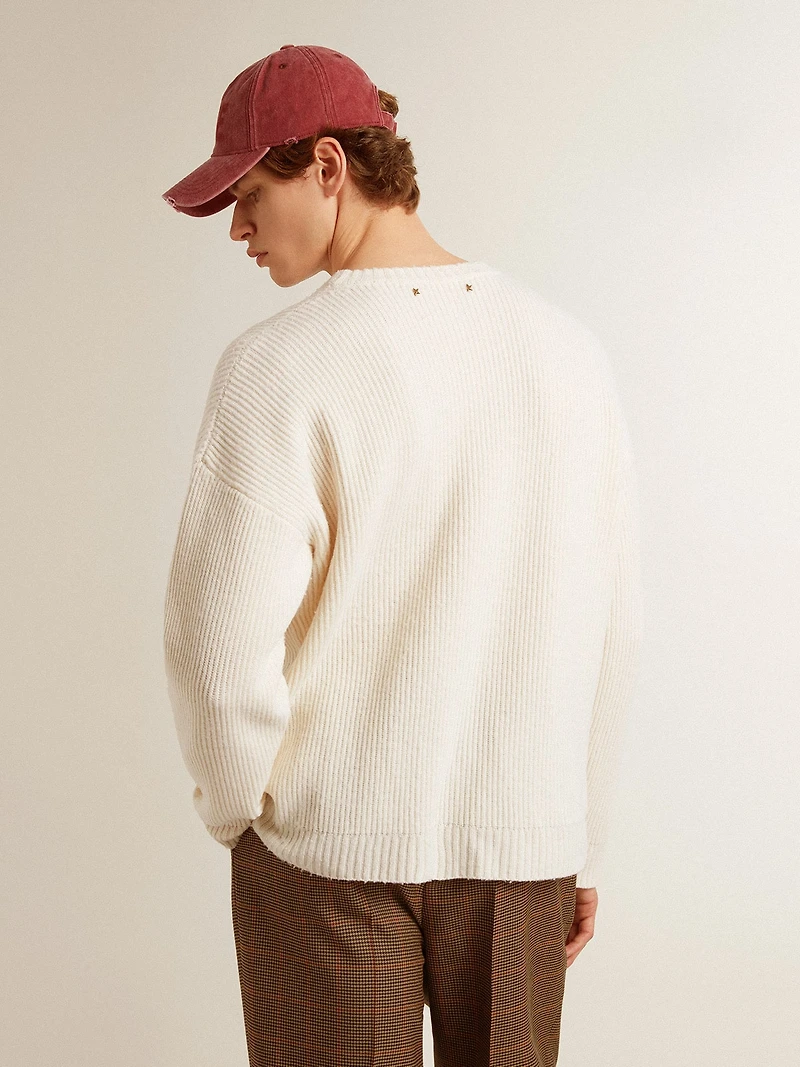Men's crew-neck sweater worn white ribbed wool