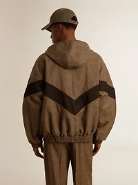 Windcheater in beige and black houndstooth