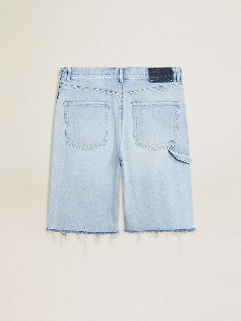 Men's denim Bermuda shorts with lived-in effect