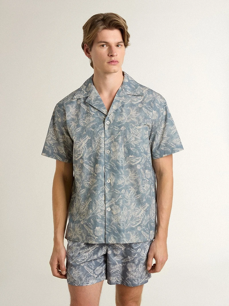 Men's short-sleeved pajama-style poplin shirt with a blue and white marine print