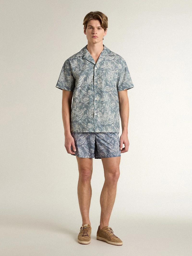 Men's short-sleeved pajama-style poplin shirt with a blue and white marine print