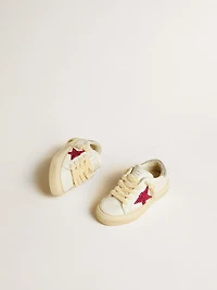 May Teen with fuchsia glitter star and laminated leather heel tab
