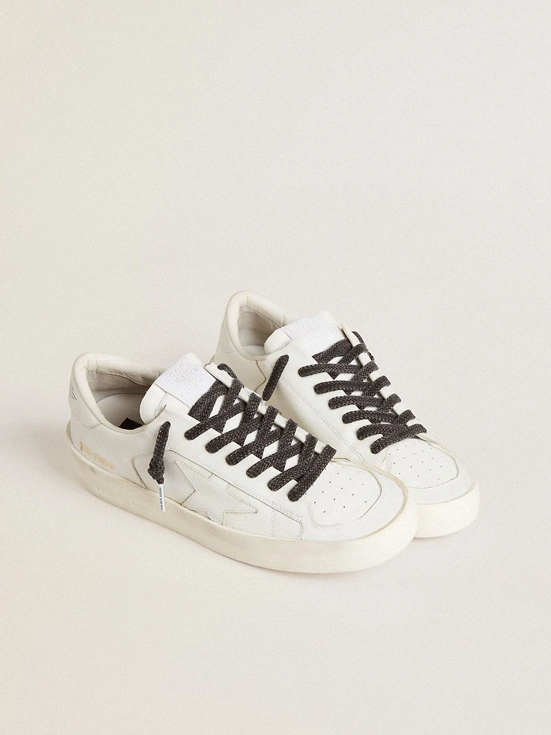 Worn-black cotton laces with logoed aglet