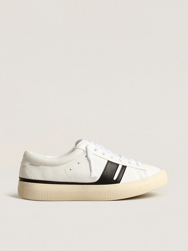 Yatay Model 1B sustainable sneakers with white bio-based upper and Y