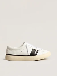 Yatay Model 1B sustainable sneakers with white bio-based upper and Y