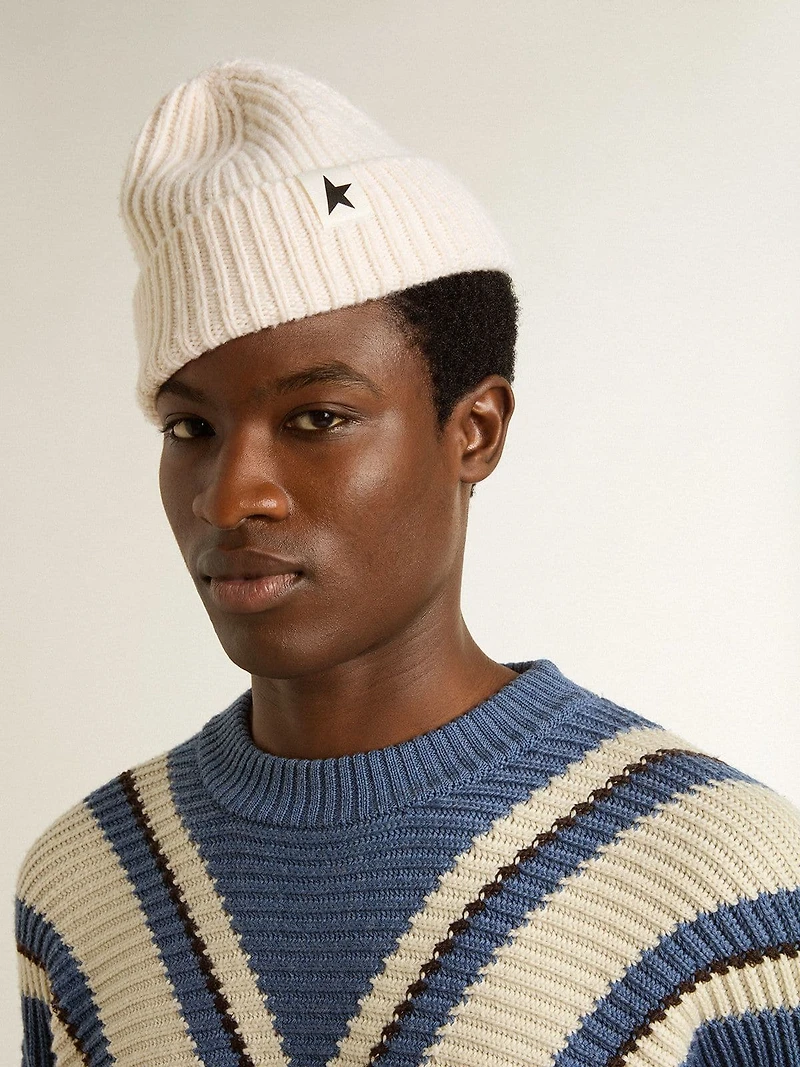 White wool beanie with black star