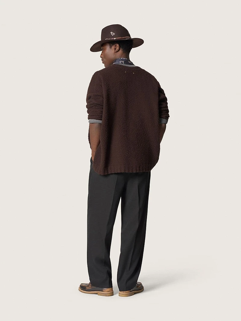 Anthracite gray scarf with paisley print