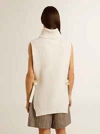 Unisex white high-neck sleeveless sweater in ribbed wool