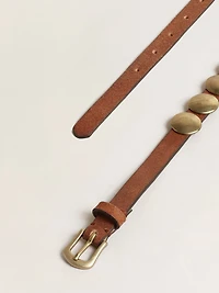 Trinidad belt in aged tan-colored leather with golden maxi studs
