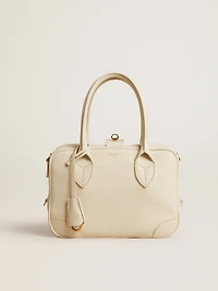 Vita Bag in butter-colored leather with gold details