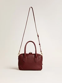 Vita Bag in burgundy leather with gold details