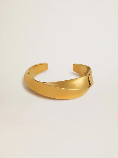 Gold bangle