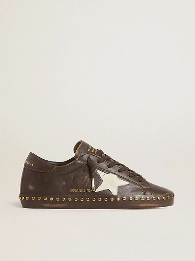 Women’s Super-Star dark brown leather with cream suede star and studs