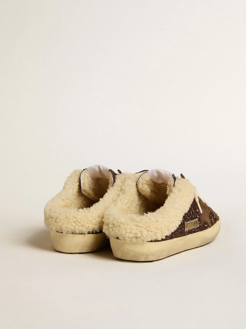 Super-Star Sabots glitter with brown star and shearling lining