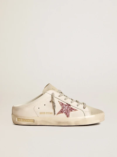 Bio-based Super-Star Sabot with pink glitter star and suede toe