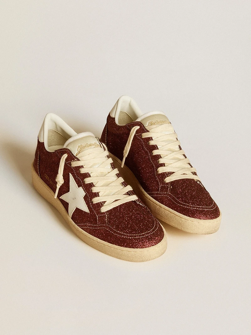 Ball star burgundy glitter with white leather and heel tab