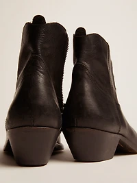 Young ankle boots black leather with sand-colored embroidery