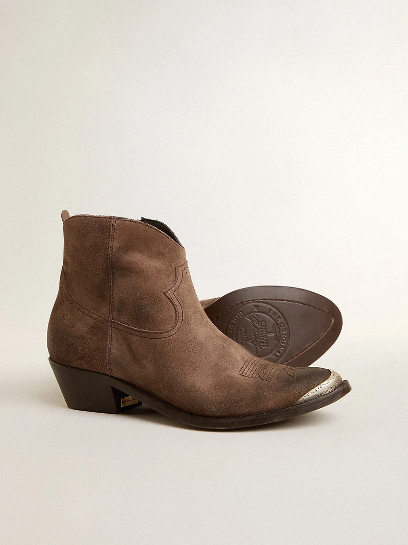 Young ankle boots dark brown suede