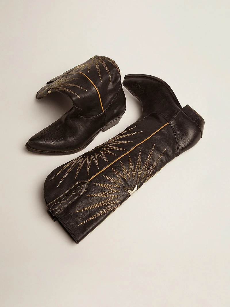 Wish star boots black leather with platinum laminated inlay