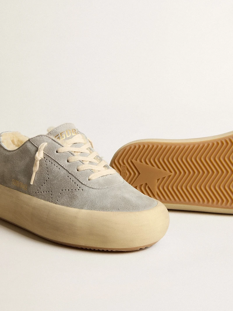 Women’s Space-Star shoes ice-gray suede with shearling lining