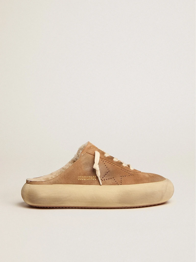 Women's Space-Star Sabot shoes tobacco-colored suede with shearling lining