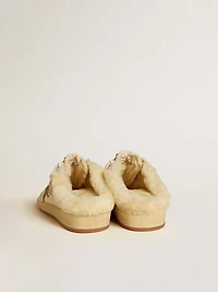 Ball Star Sabots in leather with suede star and beige shearling lining
