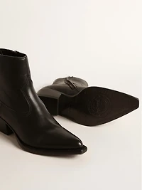 Women’s Debbie boots black leather
