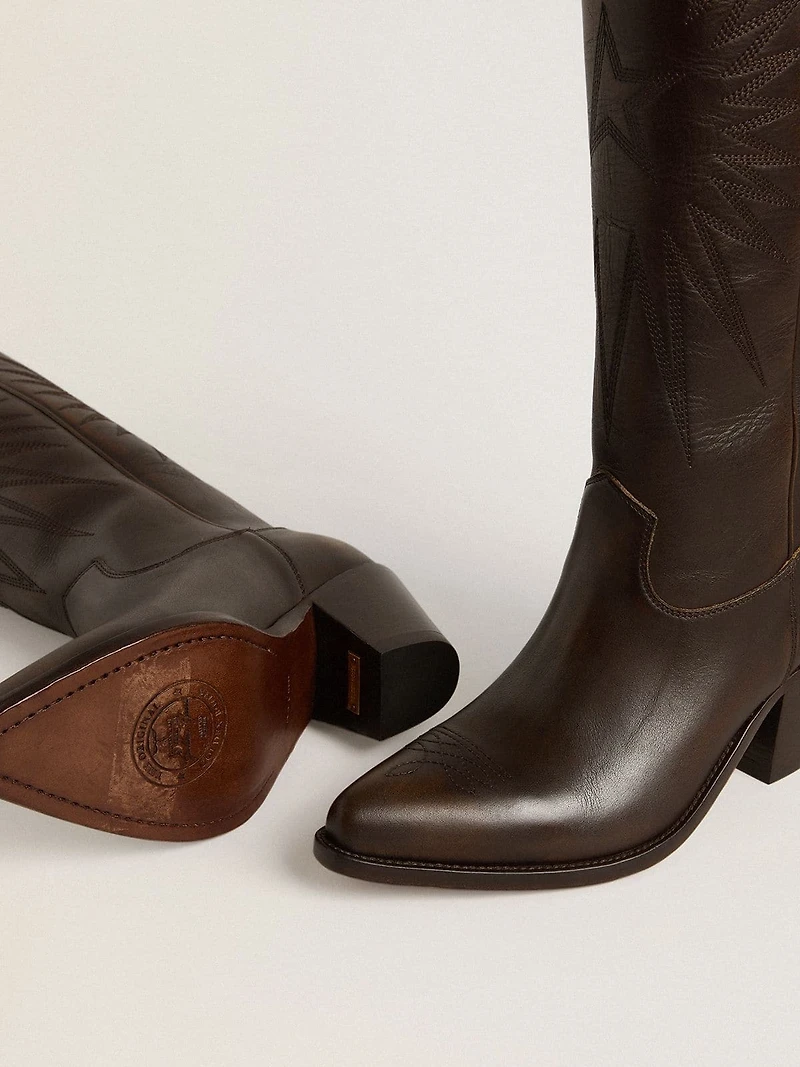 Wish star boots dark brown leather with tone-on-tone embroidered
