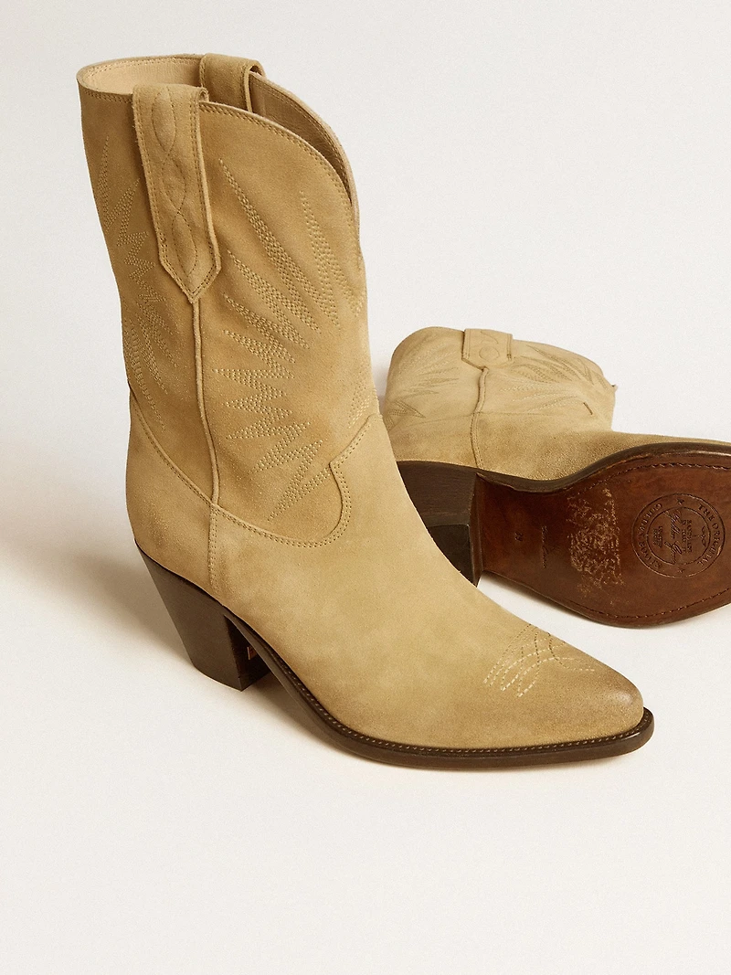Wish star low boots sand-colored waxed suede with embroidery