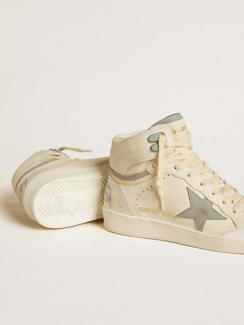 Women's Sky-Star leather with light blue star and white heel tab