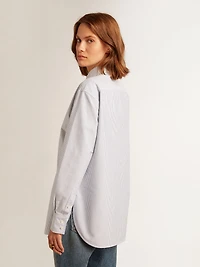 Women's shirt with narrow stripes