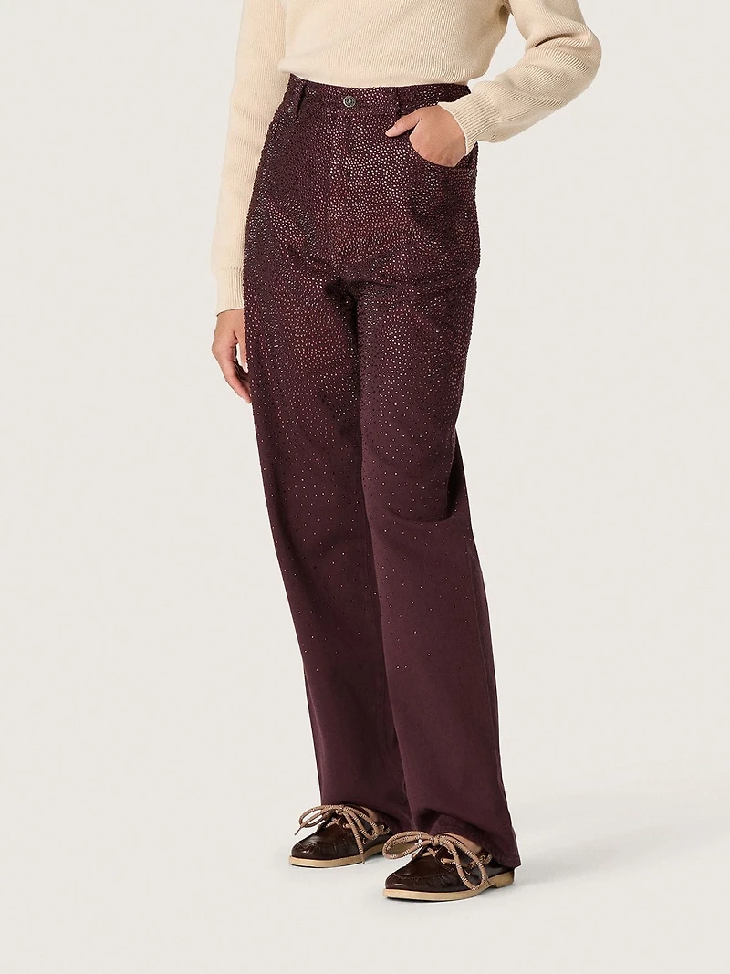 Women's jeans burgundy denim with gradient crystals