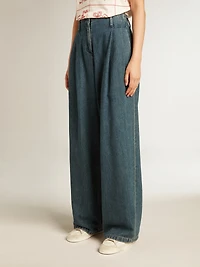 Women’s blue cotton pleated pants