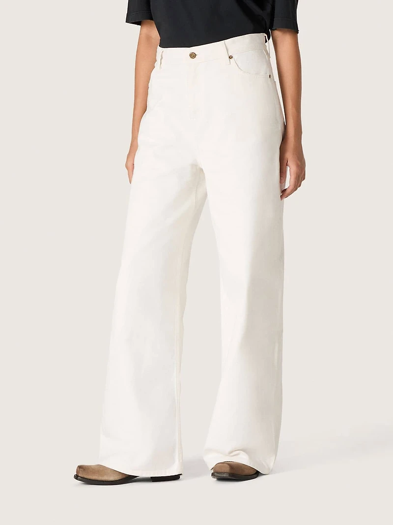 Golden women’s boyfriend jeans optical white bull denim