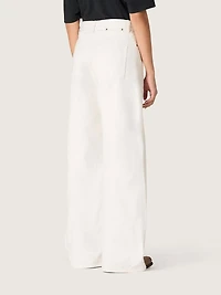 Golden women’s boyfriend jeans optical white bull denim