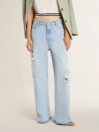 Women’s pants lived-in effect denim
