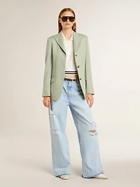 Women’s pants lived-in effect denim