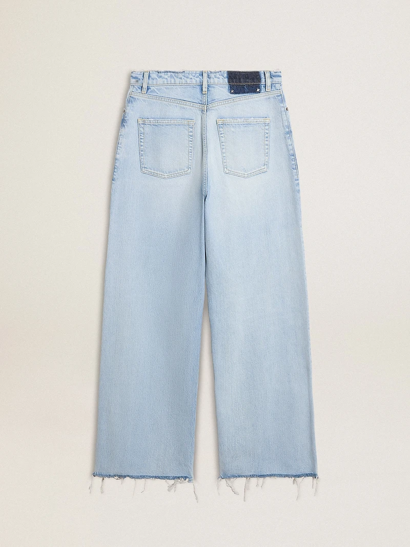 Women’s pants lived-in effect denim