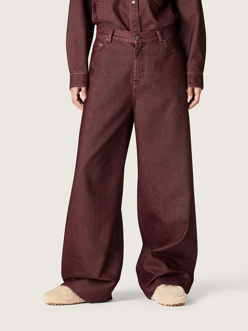 Women's jeans burgundy denim