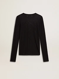 Women's black crew neck t-shirt