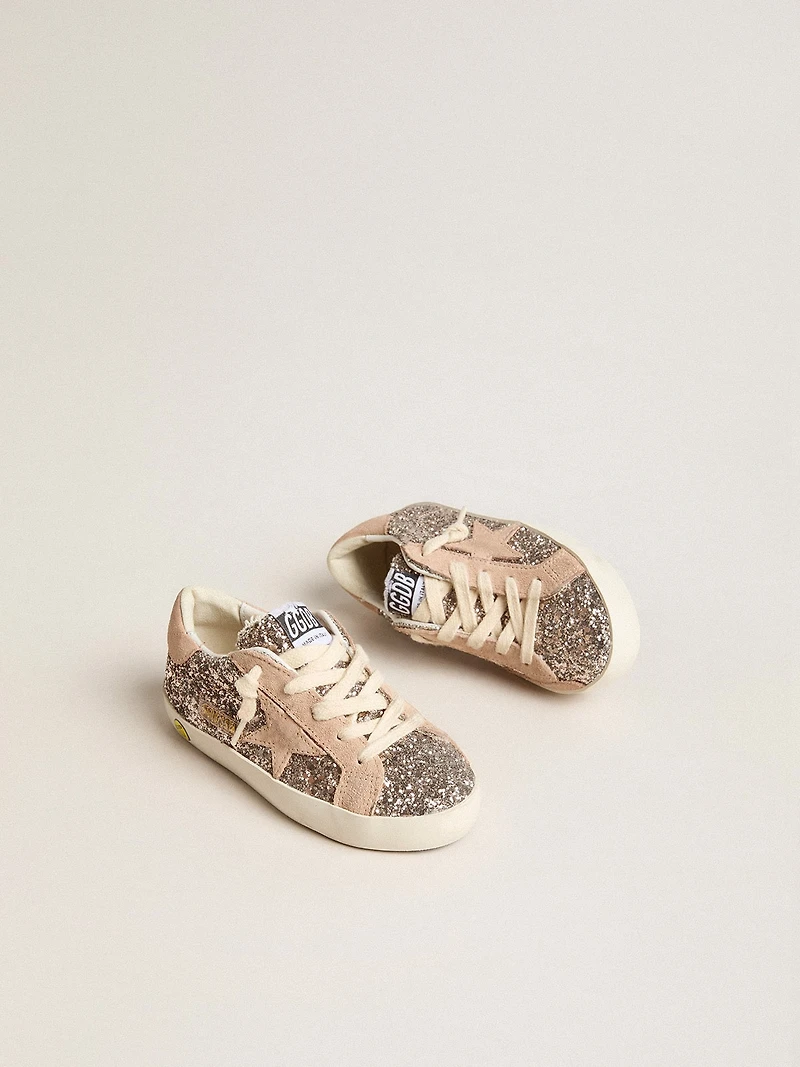 Young Super-Star in glitter with suede star and heel tab