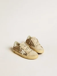 Super-Star Young in gold glitter with white leather star and heel tab