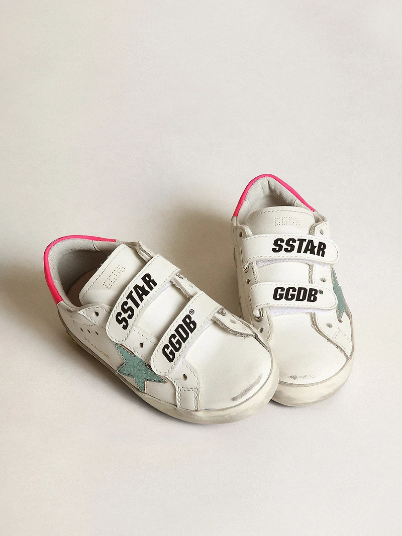 Young Old School with star in aquamarine laminated leather