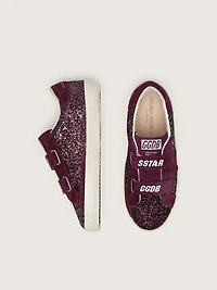 Young Old School burgundy glitter with suede star and heel tab